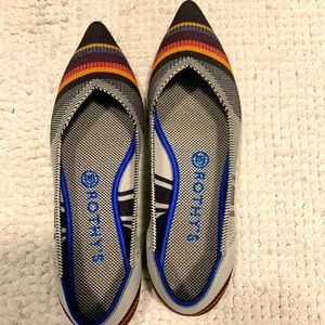 Rothy’s Inverse Stripe Points